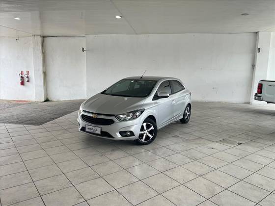 CHEVROLET ONIX 1.4 MPFI LTZ 8V FLEX 4P AUTOMÁTICO CHEVROLET ONIX 1.4 MPFI LTZ 8V FLEX 4P AUTOMÁTICO